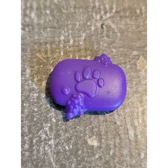 Purple pet paw soap doll accessory toy figure - Picture 2 of 3